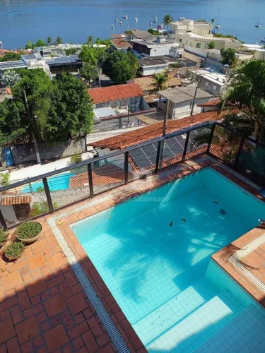 Espetacular Casa à Venda em São Francisco 4 Quartos