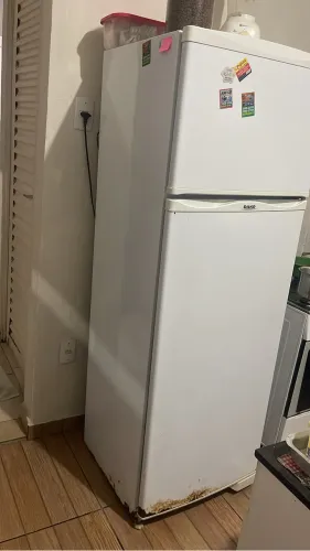 Eletrodomésticos/ Geladeira
