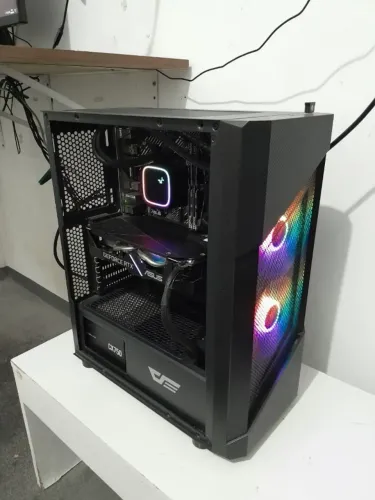 PC GAMER + MONITOR 144hz + TECLADO + MOUSE