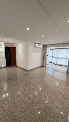 Apartamento 4 quartos reformado 116 sul + 2 vagas de garagem