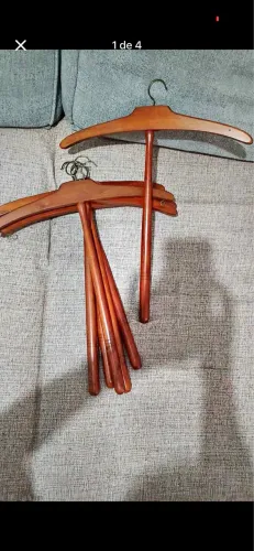 6 cabides antigos de madeira