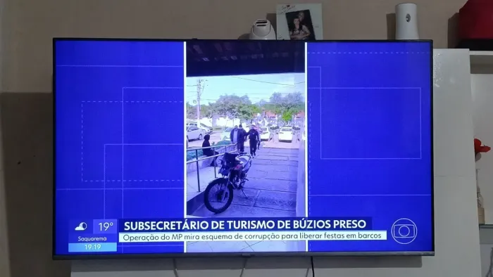 Smart tv 55 polegadas 4k d-led