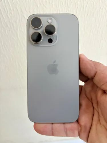 iPhone 16 Pro 128GB Natural Titanium