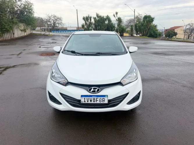 Hyundai HB20 C.style/c.plus 1.6 Flex 16V Aut. 2015