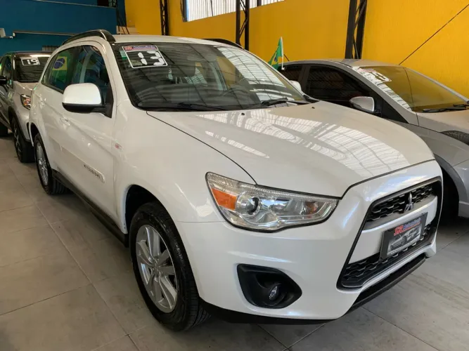Mitsubishi ASX 2.0 16V 160cv Aut. 2013