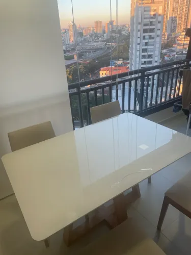 Mesa de jantar 4 lugares