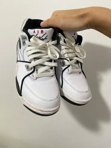Tênis Jordan Nike