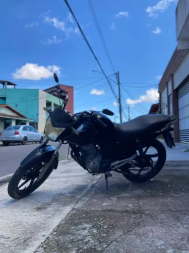 Vende se uma CG 150