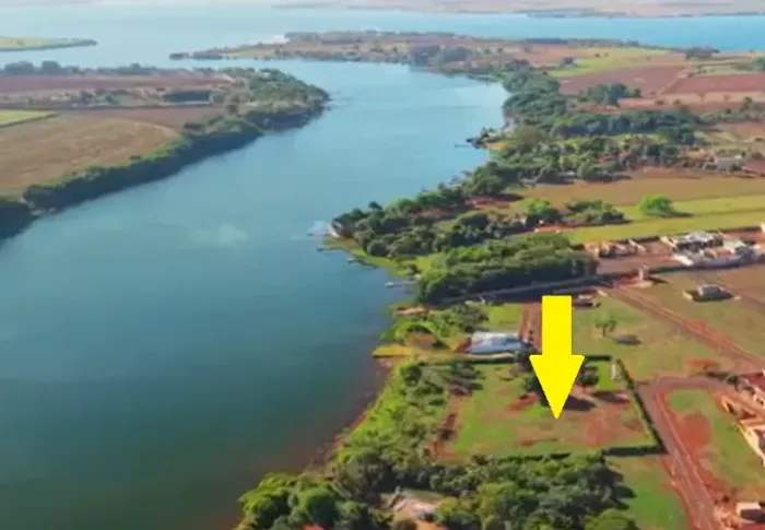 Lotes em Miguelópolis às margens do Rio Grande , a poucos metros do centro da cidade.