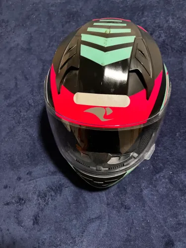 Capacete feminino