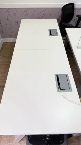 Mesa dupla- estação de trabalho 2x (1,00x0,70)m