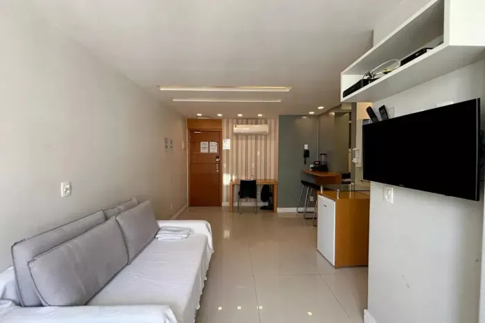 Apartamento à venda Copacabana 1 quarto e sala  sem vaga