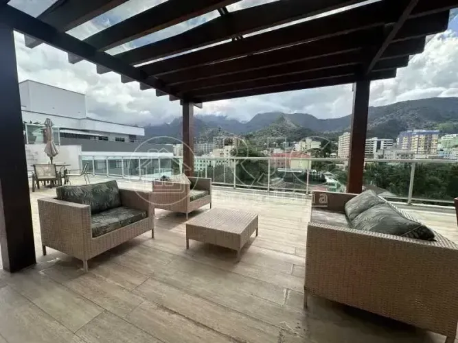 Imóvel para venda tem 58 metros quadrados com 1 quarto em Alto - Teresópolis - RJ