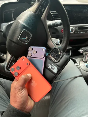 ? iPhone 11 + Sabor 17 Pro ? Funcionando tudo perfeitamente ?