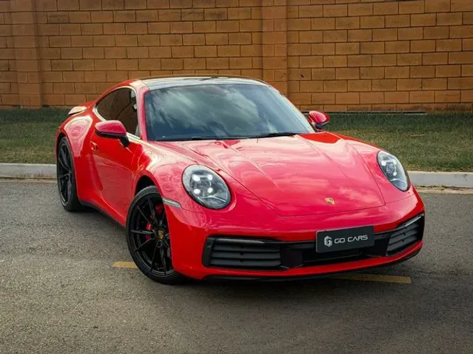 Porsche 911 Carrera Coupe 2024