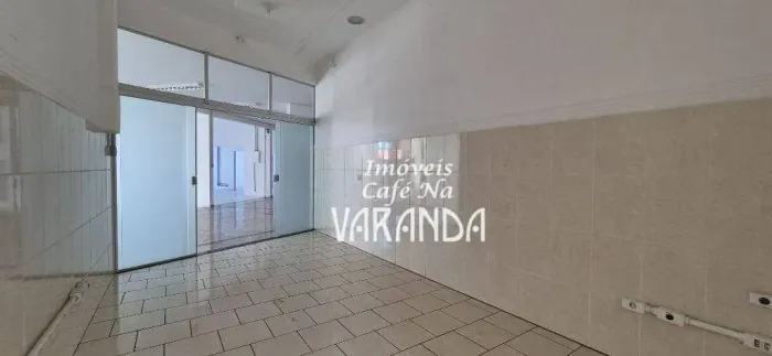 UMA SALA E UMA COZINHA..!