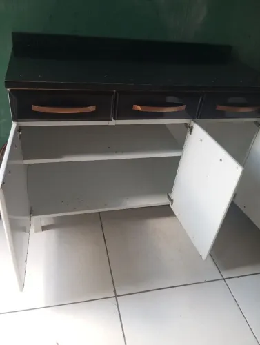 Vendo armário