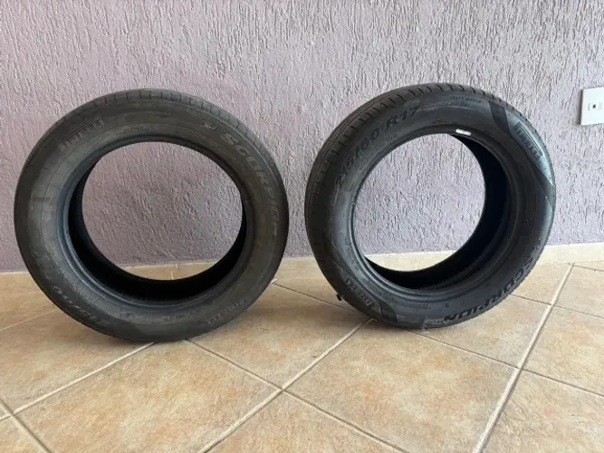 Pneus 215/60 R17
