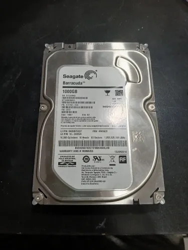 HD para PC Desktop 1000GB 1TB leia a descrição 
