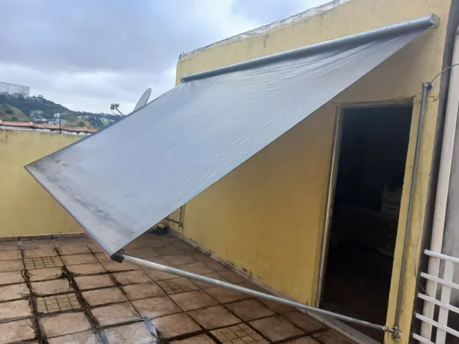 Vendo toldo usado em perfeito estado