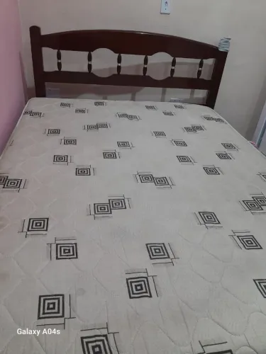 Vende cama casal, armário cozinha e Fogão