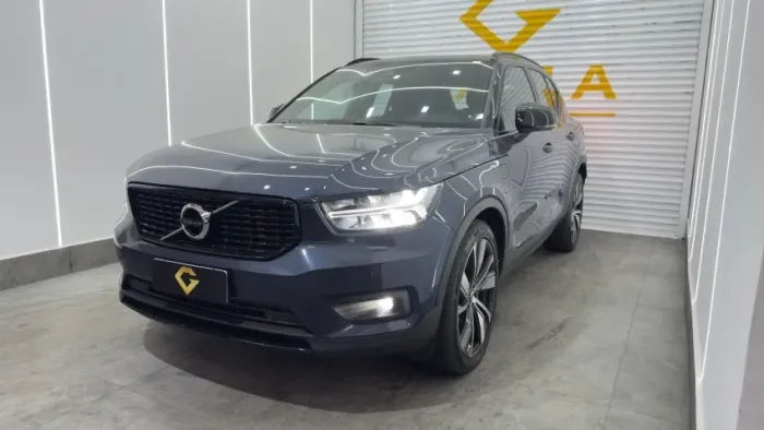 Volvo XC40 XC 40 T-5 Híbrido R-design 1.5 262cv FWD 2022