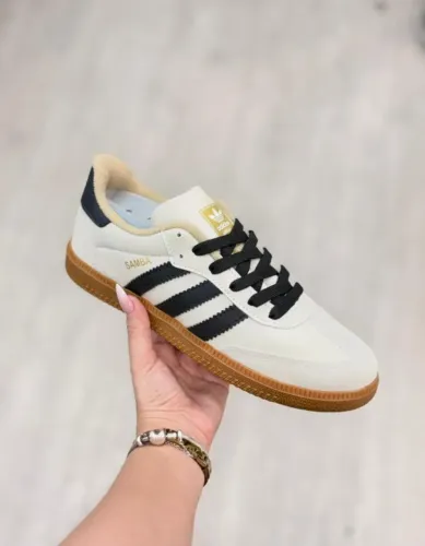 Tênis Adidas Samba tamanho 37
