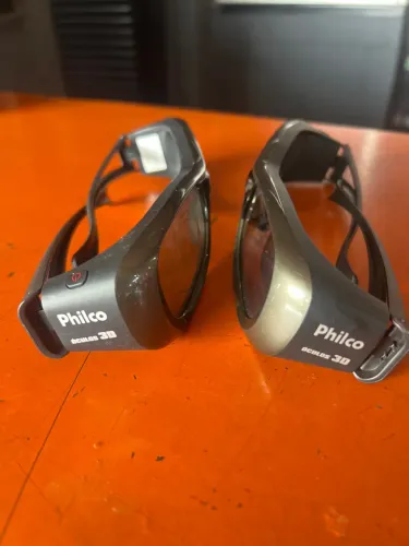Vende se 2 óculos 3D Philco