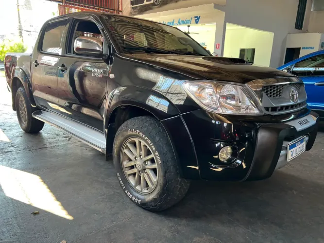 Toyota Hilux CD SRV D4-d 4X4 3.0 TDI Diesel AUT 2009