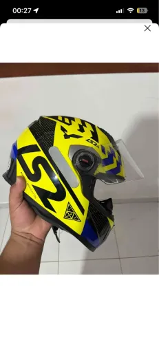 Capacete tamanho 60