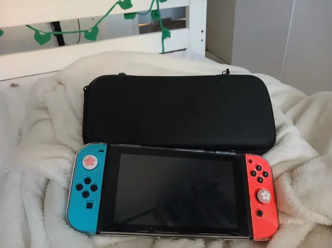 Nintendo switch V2 recém comprado