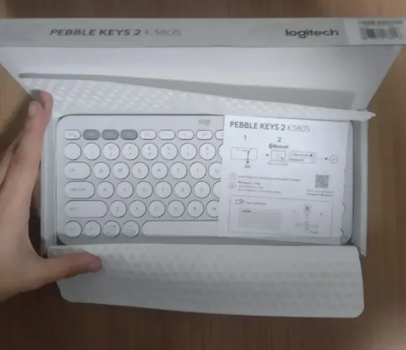 TECLADO BLUETOOTH - Pebble Keys 2 K380s
