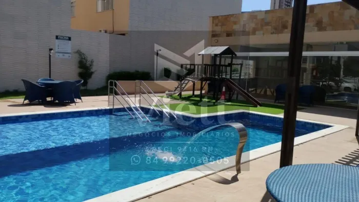 Casa de luxo em condomínio na Ponta Negra: 3 quartos, 2 suítes, 3 banheiros, 1 vaga, 97m²