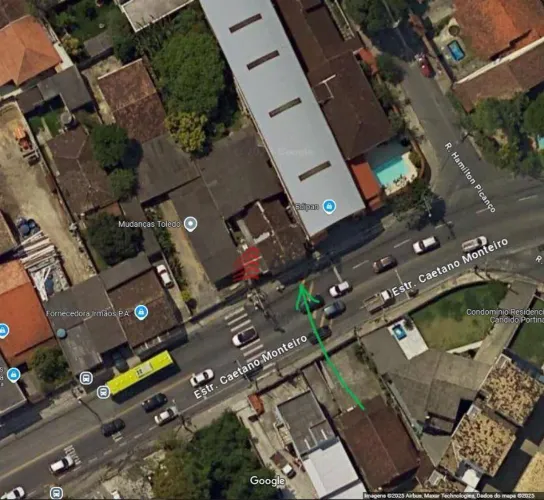 Galpão de 600m² à Venda por 500mil.