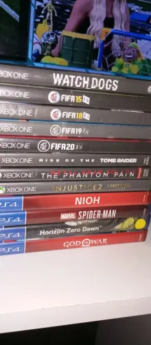 Lote de Jogos de Pley 4 e Xbox one 