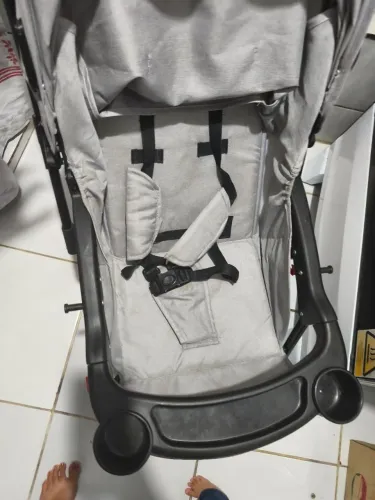 Carrinho e bebe conforto $400