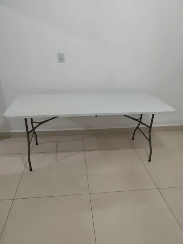 Mesa Dobrável Portátil Branca 1,80m Tipo Maleta até 150kg