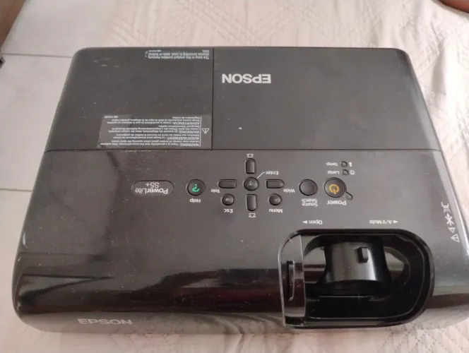 Projetor Epson PowerLiteS5+