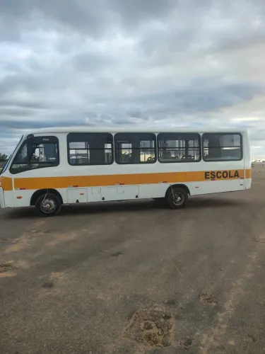 Micro-ônibus 2014