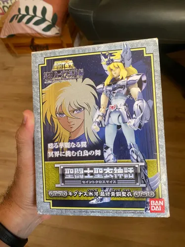 Saint Seiya MYTH CLOTH - CYGNUS HYOGA V3 (Bandai Oficial)