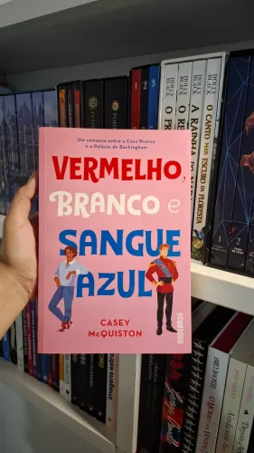 Livros variados por 15-25 reais<br>Ótimo estado de conservação!