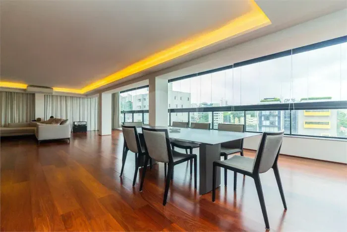 Duplex para aluguel e venda tem 265 metros quadrados com 2 quartos em Vila Madalena - São