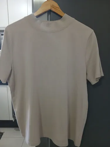 Camiseta Zara GG