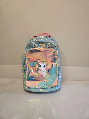 Mochila Infantil Puket Unicórnio Colorida com Bolso Frontal Holográfico