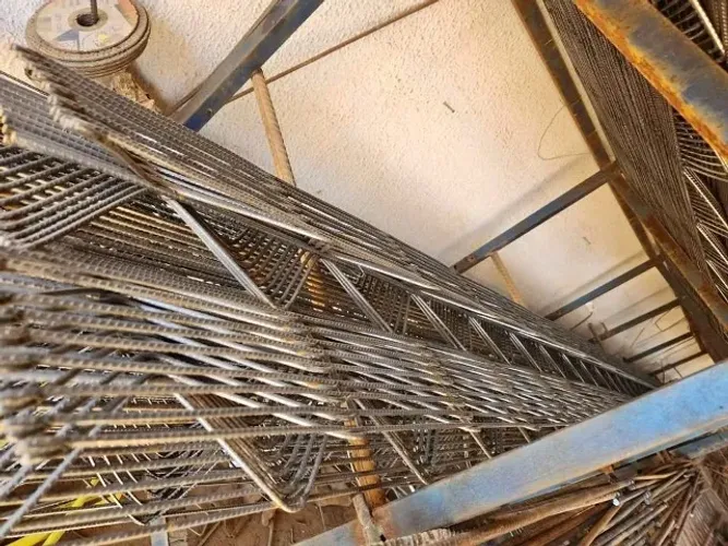 Ferragem a pronta entrega = treliça H8 peça de 6 metros a vista R$29,90
