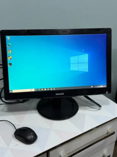 Monitor LED Philips 20 Polegadas HD+ 200V4Lsb2 - Ótimo Estado  