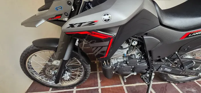 Yamaha Lander Connected XTZ 250cc 2026