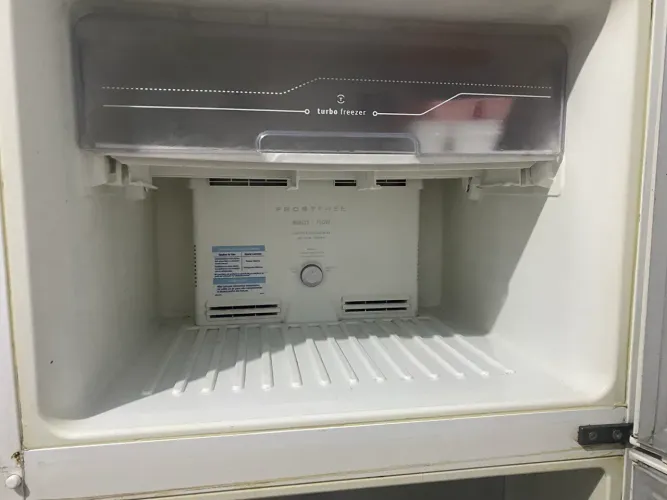 Geladeira Electrolux Duplex Frost Free - Gelando Perfeito - Barata