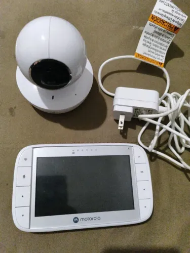 babá eletrônica motorola vm36xl branca