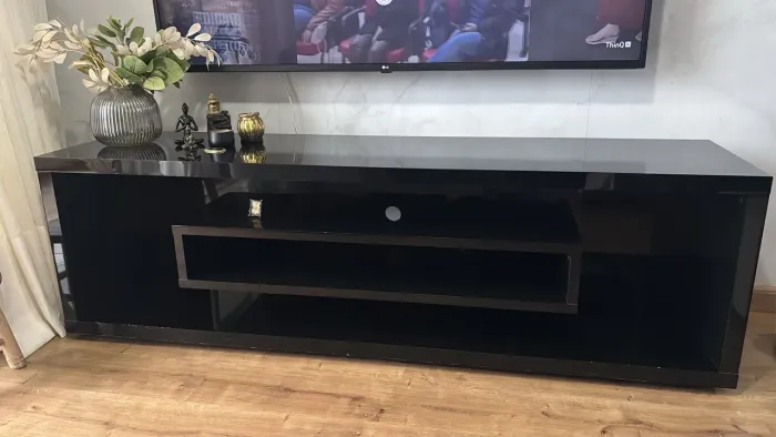 RACK ETNA PARA SALA - PRETO ALTO BRILHO